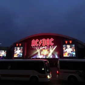 linhas de ônibus para os shows da banda AC/DC no Morumbi