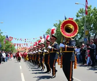 Cortejo com a Fanfarrinha ZaPina
